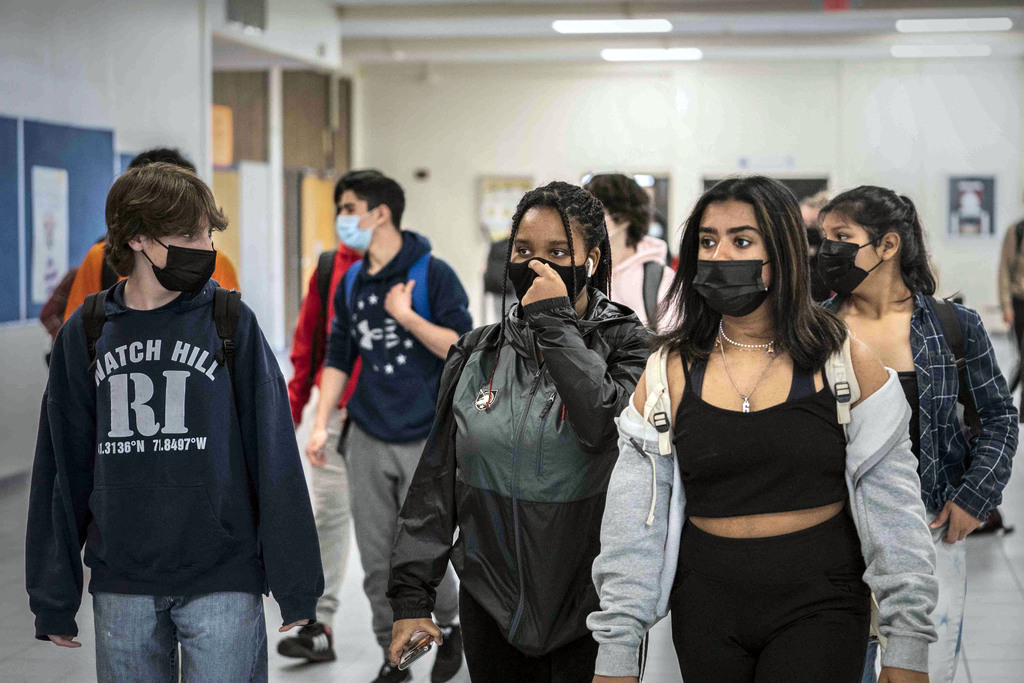 Illinois appeals temporary order blocking school mask
mandate 1
