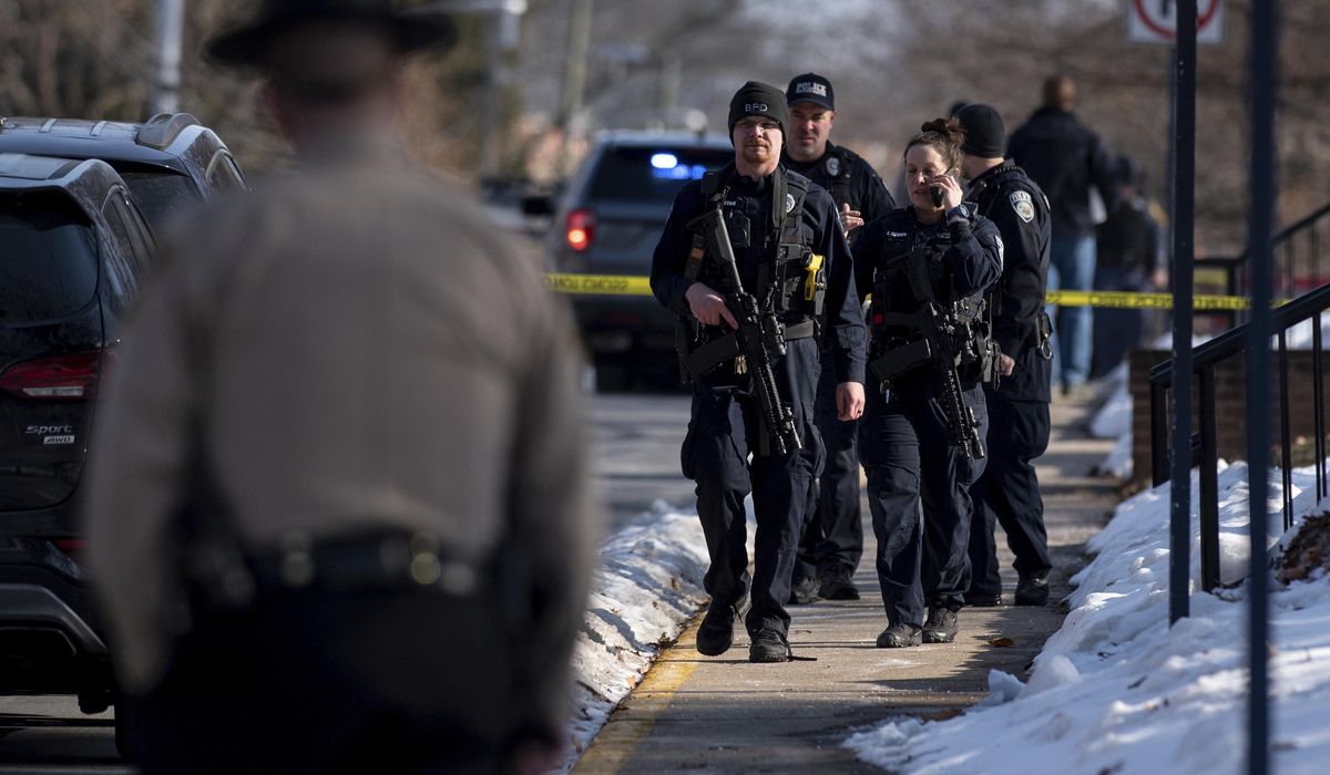 Bridgewater College shooting: 2 officers killed, suspect in
custody 1