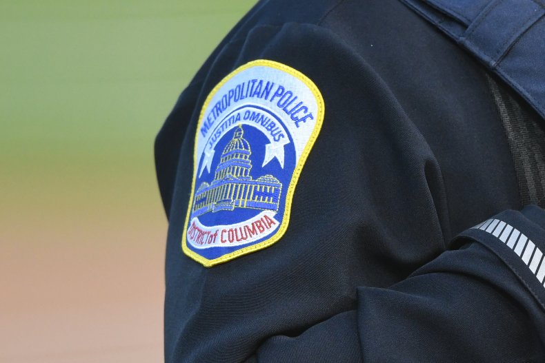 Feds Look Into D.C. Police Officer for Alleged Ties to White
Supremacy 1