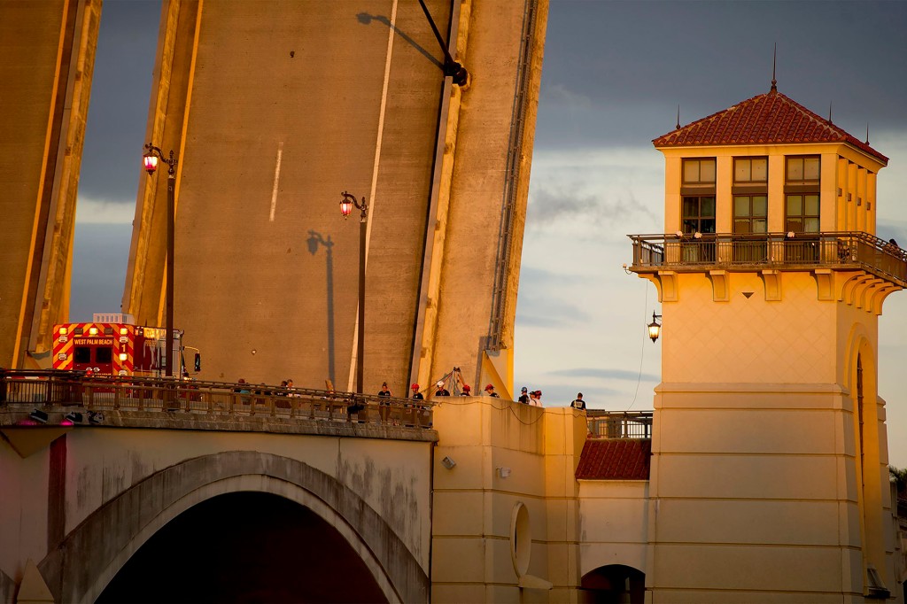 Florida cyclist plummets to her death when drawbridge
opens 1