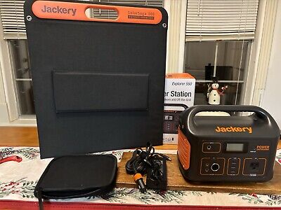 Jackery Explorer 550 500W Portable Power Station + 100W Solar Saga