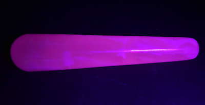 Pink Mangano Calcite Massage Wand Fluorescent UV Reactive 11 cm # S4